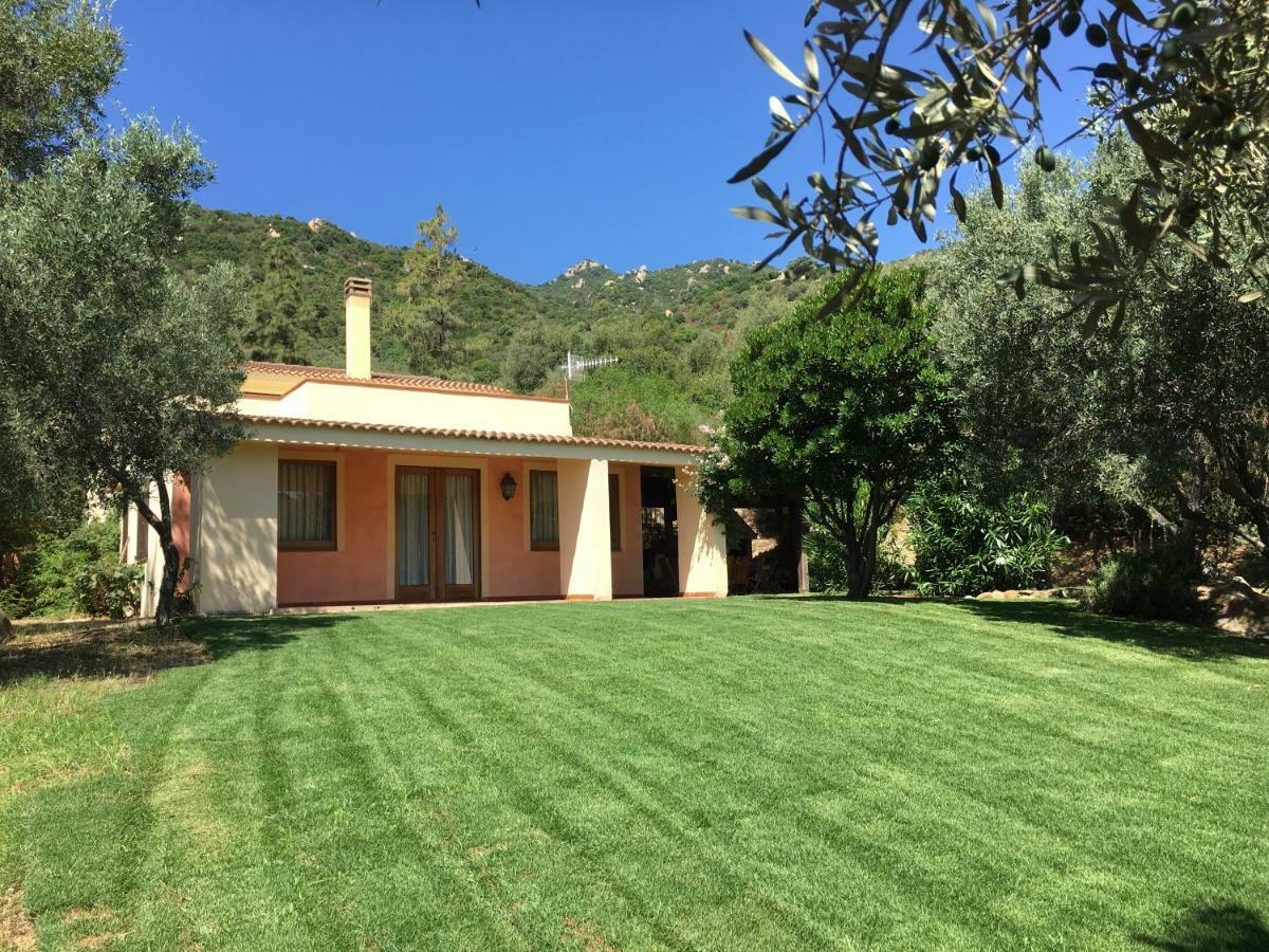 Villa Rubia Villasimius Exterior photo